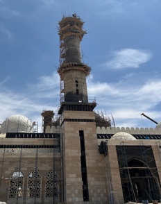 Side view of the concrete minaret and slipform platform at Al Shohada